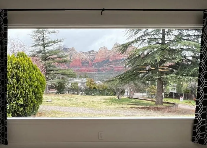 Heart Of Uptown Retreat Estate With Views And Hot Tubs * Sedona